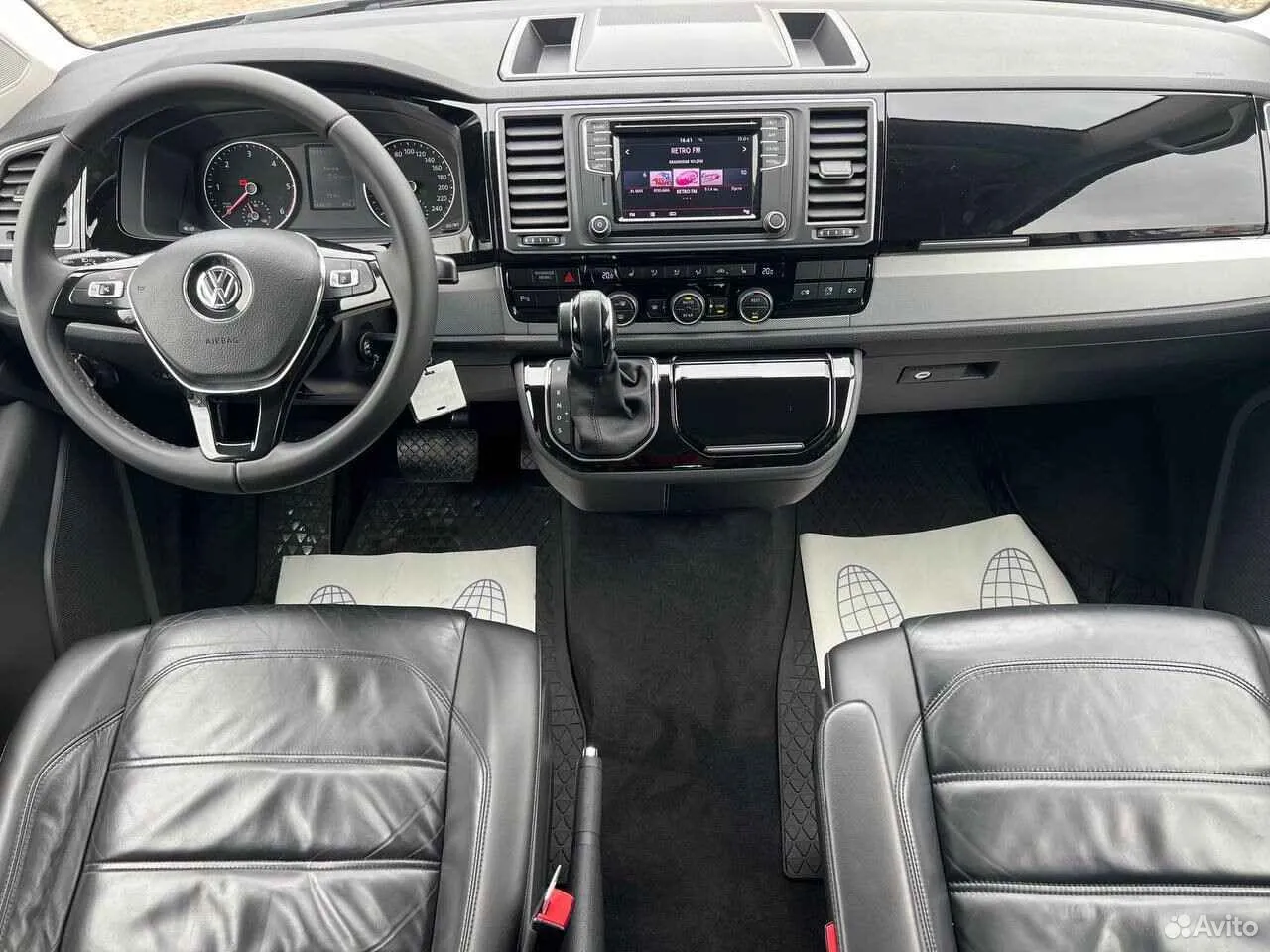 Volkswagen Multivan 2.0 AMT, 2019, 148 000 км