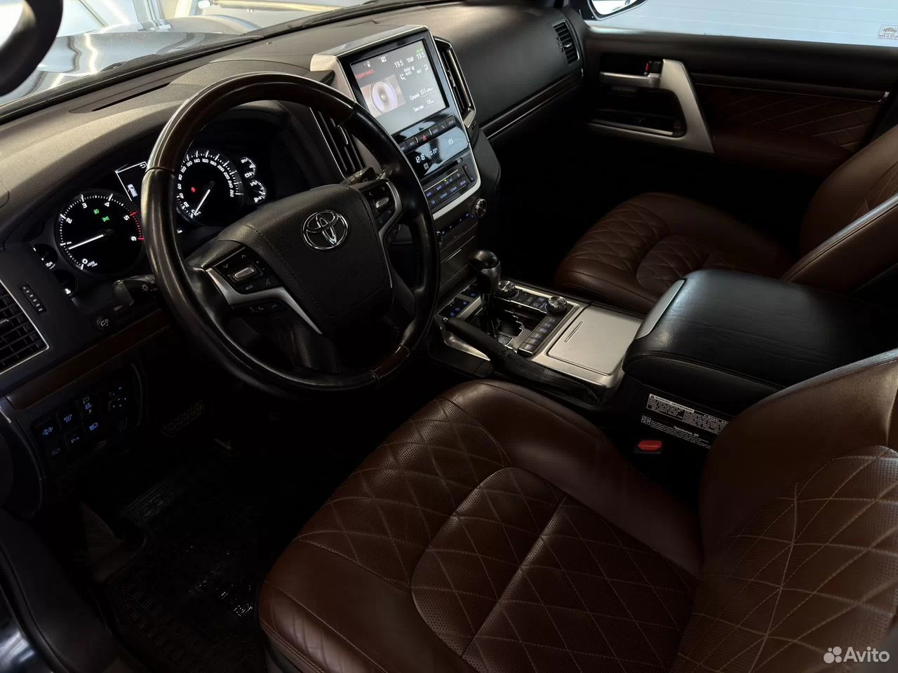 Toyota Land Cruiser 4.5 AT, 2018, 89 500 км