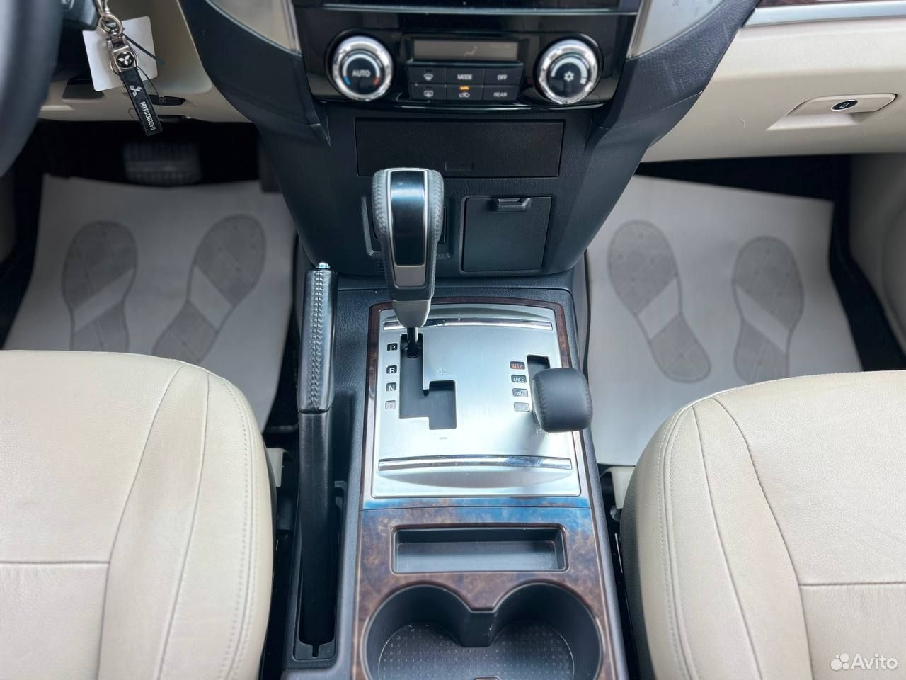Mitsubishi Pajero 3.8 AT, 2017, 87 000 км