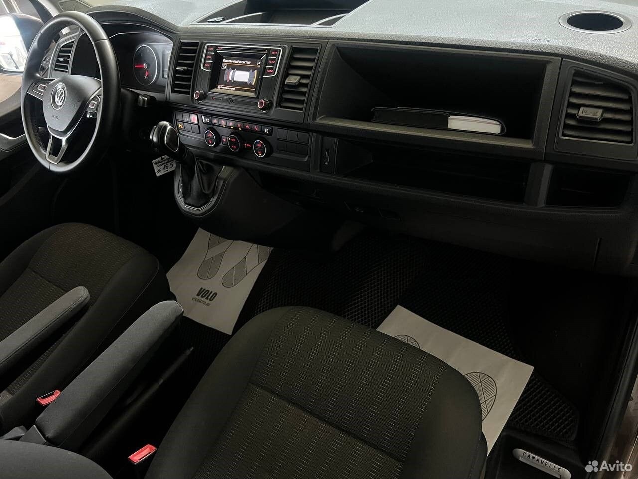 Volkswagen Caravelle 2.0 AMT, 2015, 171 000 км
