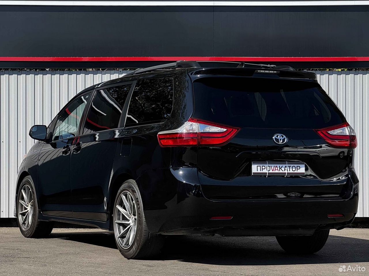 Toyota Sienna 3.5 AT, 2018, 197 000 км