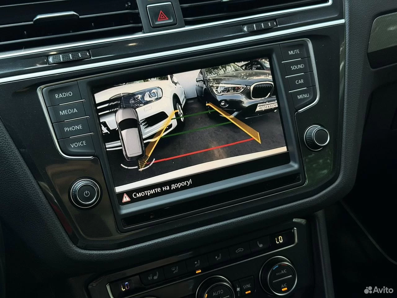Volkswagen Tiguan 2.0 AMT, 2017, 80 000 км