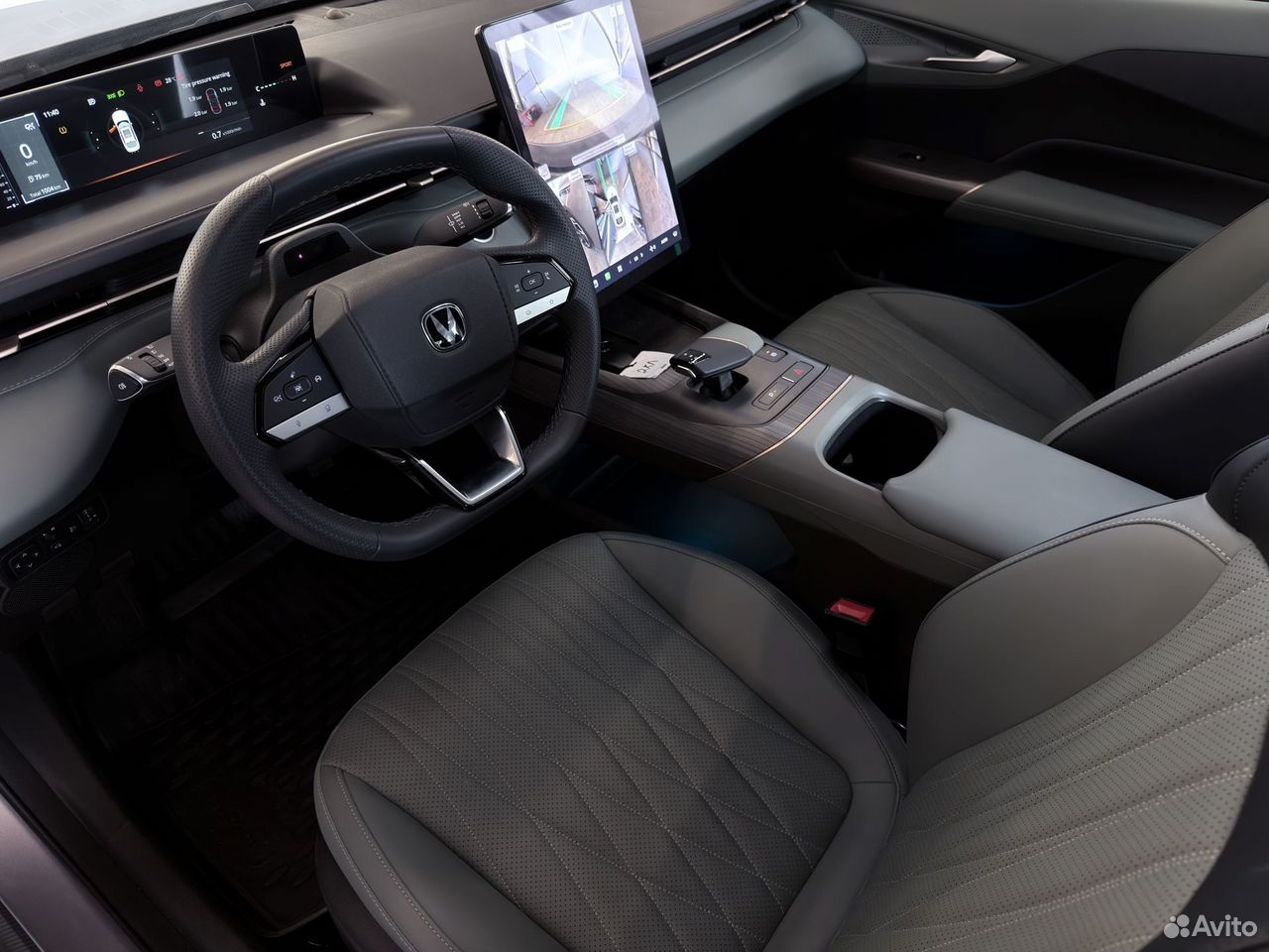 Changan Lamore 1.5 AMT, 2024, 900 км