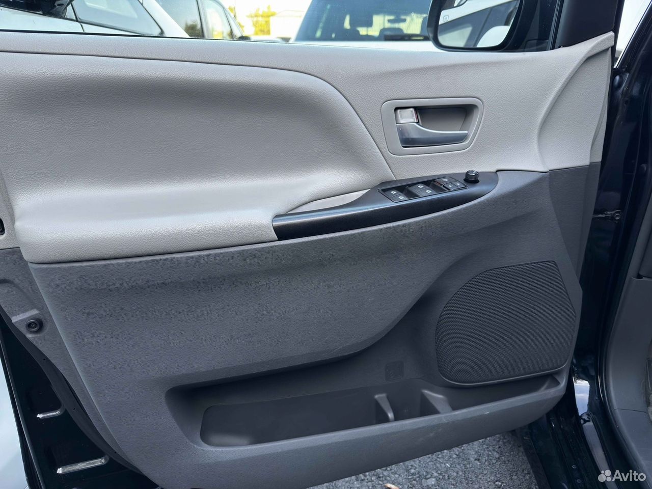 Toyota Sienna 3.5 AT, 2018, 197 000 км