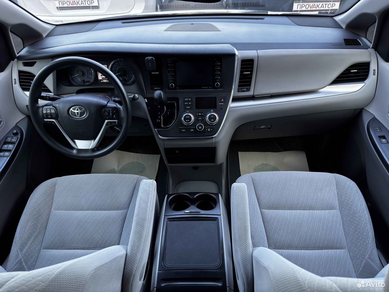 Toyota Sienna 3.5 AT, 2018, 197 000 км