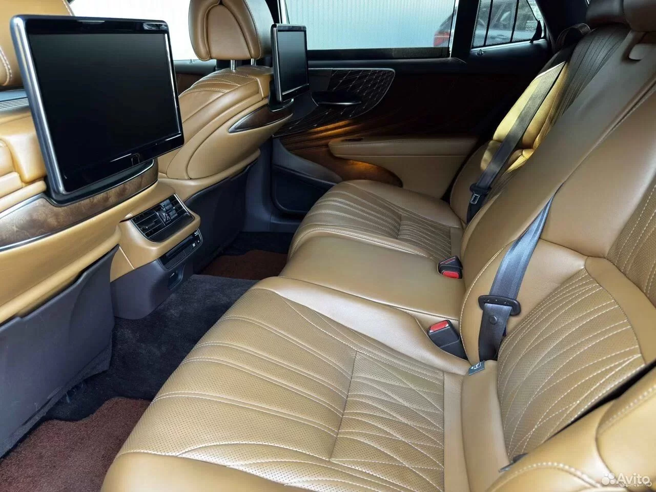 Lexus LS 3.4 AT, 2018, 94 000 км