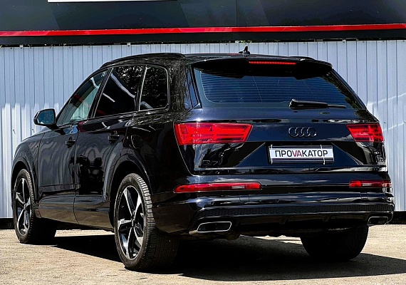 Audi Q7 3.0 AT, 2018, 192 620 км