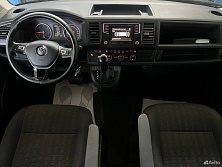 Volkswagen Caravelle 2.0 AMT, 2015, 171 000 км